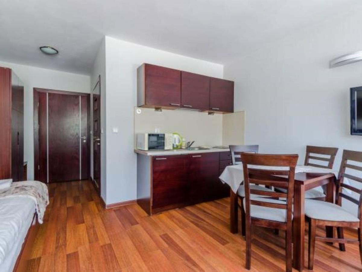 Pokoje I Apartamenty ,,Lesne" Ястарня Екстер'єр фото